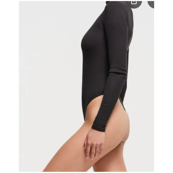 NWT Skims Cotton Rib Long Sleeve Turtleneck in Soot - Picture 2 of 6